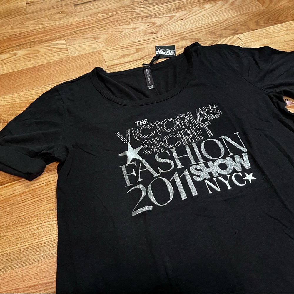 NWT Victoria’s Secret Fashion Show T-shirt